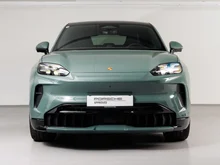 Porsche Cayenne S Coupé in mysticgrünmetallic