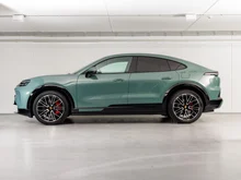 Porsche Cayenne S Coupé in mysticgrünmetallic