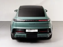 Porsche Cayenne S Coupé in mysticgrünmetallic