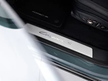 Porsche Cayenne S Coupé in mysticgrünmetallic