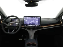 CUPRA Tavascan VZ Adrenaline 4Drive250kW/340PS in White-Silber Metallic