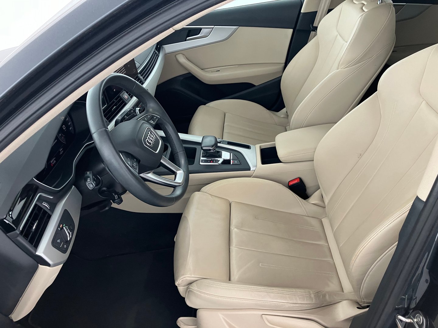 Audi A4 Avant 30 TDI advanced | Bild 3 von 13