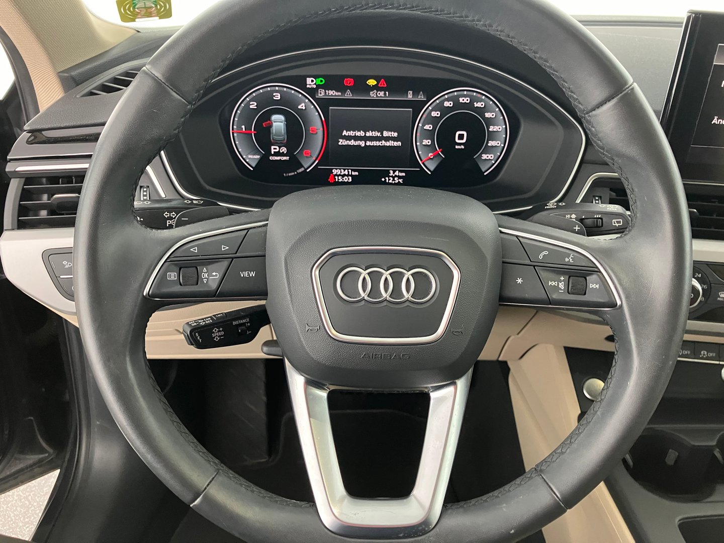 Audi A4 Avant 30 TDI advanced | Bild 4 von 13