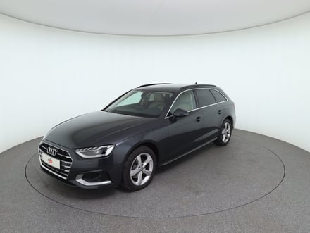 Audi A4 Avant 30 TDI advanced