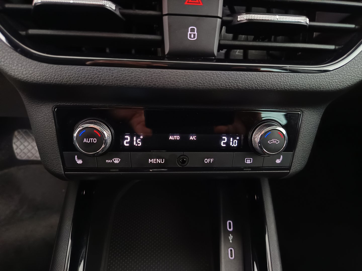 Škoda SCALA Ambition TSI DSG | Bild 24 von 31