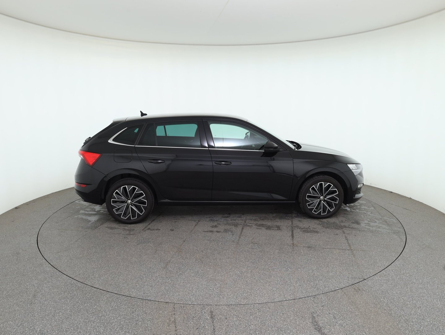 Škoda SCALA Ambition TSI DSG | Bild 4 von 31