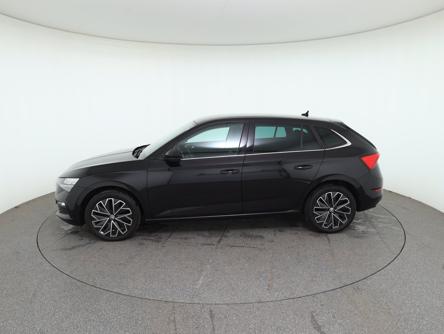 Škoda SCALA Ambition TSI DSG | Bild 8 von 31