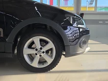 VW Polo CrossPolo BMT in Deep Black Perleffekt