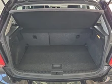 VW Polo CrossPolo BMT in Deep Black Perleffekt