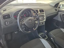 VW Polo CrossPolo BMT in Deep Black Perleffekt