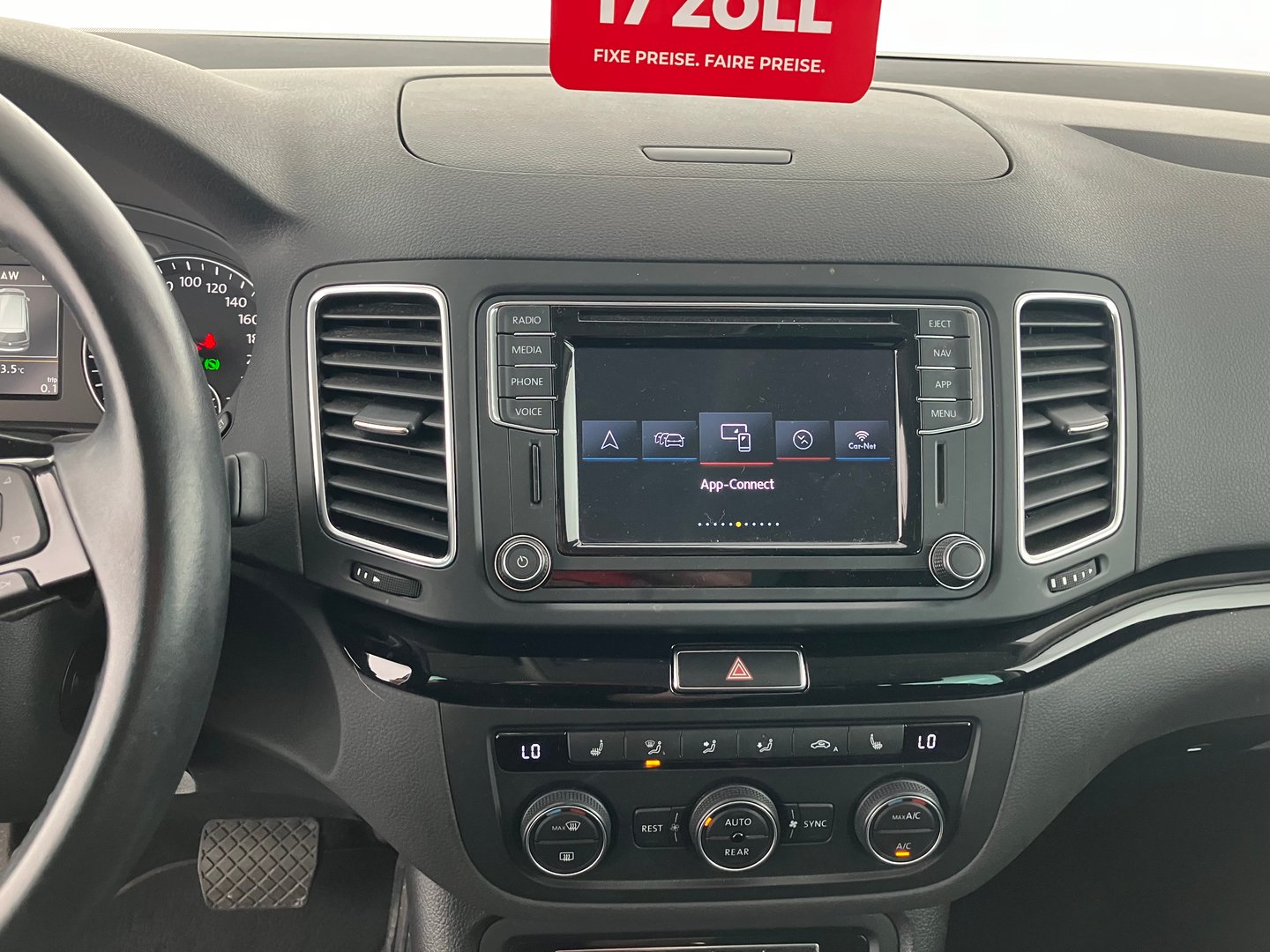 VW Sharan Business SCR 2,0 TDI DSG 7 Sitze | Bild 8 von 16