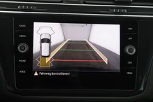 VW Tiguan R-Line 4Motion in DEEP BLACK PERLEFFEKT