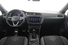 VW Tiguan R-Line 4Motion in DEEP BLACK PERLEFFEKT