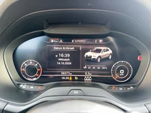 Audi Q2 30 TDI S line in Pfeilgrau Perleffekt