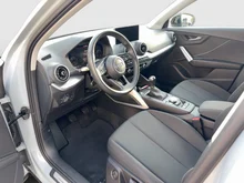 Audi Q2 30 TDI S line in Pfeilgrau Perleffekt