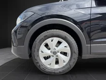 VW T-Cross 4Me TSI in Deep Black Perleffekt
