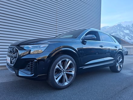 Audi Q8 55 TFSI e quattro