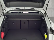 VW T-Roc Life eTSI DSG in Pure White Dach Black Uni