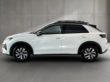VW T-Roc Life eTSI DSG in Pure White Dach Black Uni