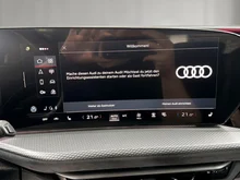 Audi Q5 SUV TDI quattro 150 kW in Mythosschwarz Metallic