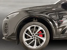 Audi Q5 SUV TDI quattro 150 kW in Mythosschwarz Metallic