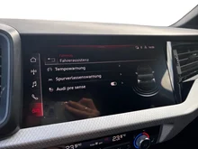 Audi A1 Sportback 25 TFSI intense in Mythosschwarz Metallic
