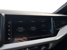 Audi A1 Sportback 25 TFSI intense in Mythosschwarz Metallic