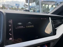 Audi A1 Sportback 25 TFSI intense in Mythosschwarz Metallic