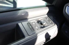 VW Multivan Business Plus ÜH eHyb 180 kW 4M in Starlightblue Metallic