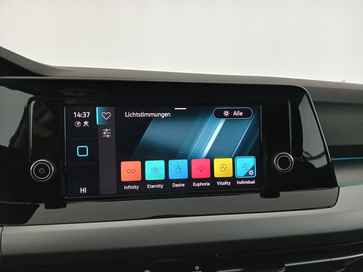 VW Golf Variant Life TDI DSG | Bild 20 von 27