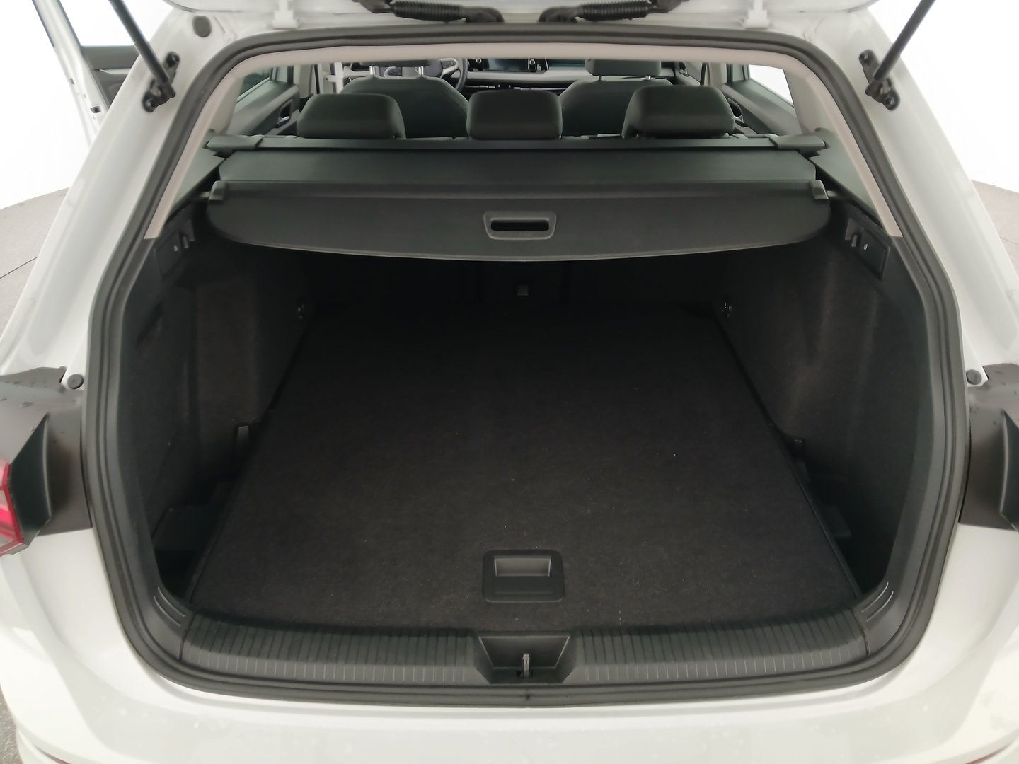 VW Golf Variant Life TDI DSG | Bild 25 von 27