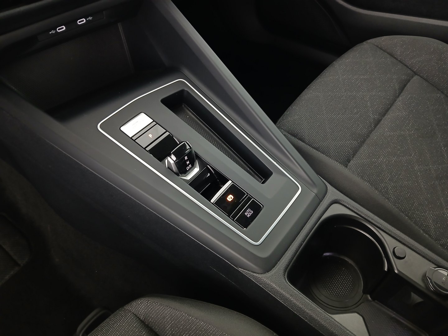 VW Golf Variant Life TDI DSG | Bild 23 von 27