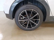 Audi A1 citycarver 35 TFSI intense in Gletscherweiss Metallic