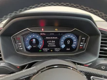 Audi A1 citycarver 35 TFSI intense in Gletscherweiss Metallic