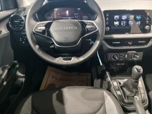 Škoda Fabia Essence in Alaska-Weiß