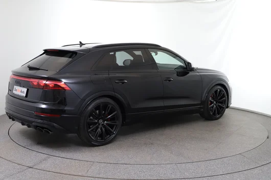 Bild eines Audi SQ8 TFSI quattro