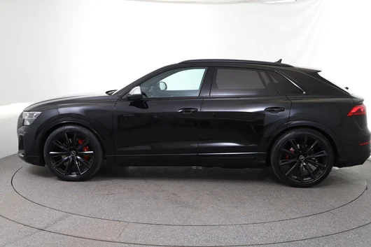 Bild eines Audi SQ8 TFSI quattro