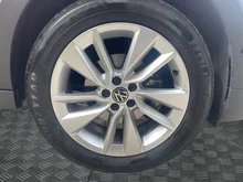VW Taigo Friends TSI DSG in Kings Red Metallic