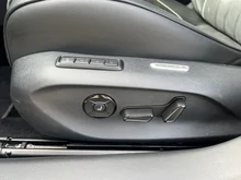 VW Passat Variant Business TDI DSG in Grenadillschwarz Metallic