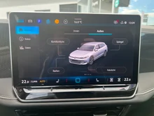 VW Passat Variant Business TDI DSG in Grenadillschwarz Metallic