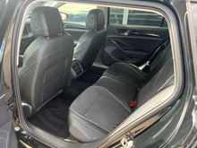 VW Passat Variant Business TDI DSG in Grenadillschwarz Metallic