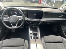 VW Passat Variant Business TDI DSG in Grenadillschwarz Metallic