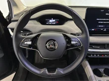 Škoda Enyaq 80 in Black-Magic Perleffekt