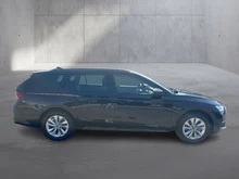 Škoda Octavia Combi Selection TSI mHEV DSG in Black-Magic Perleffekt