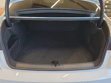 Audi A6 Limousine 40 TDI Design in Gletscherweiss Metallic