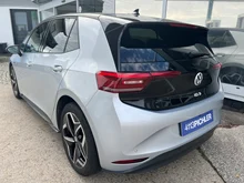 VW ID.3 Pro Performance 150 kW Tech in Scale Silver Met. bl