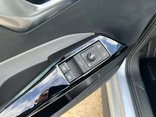 VW ID.3 Pro Performance 150 kW Tech in Scale Silver Met. bl