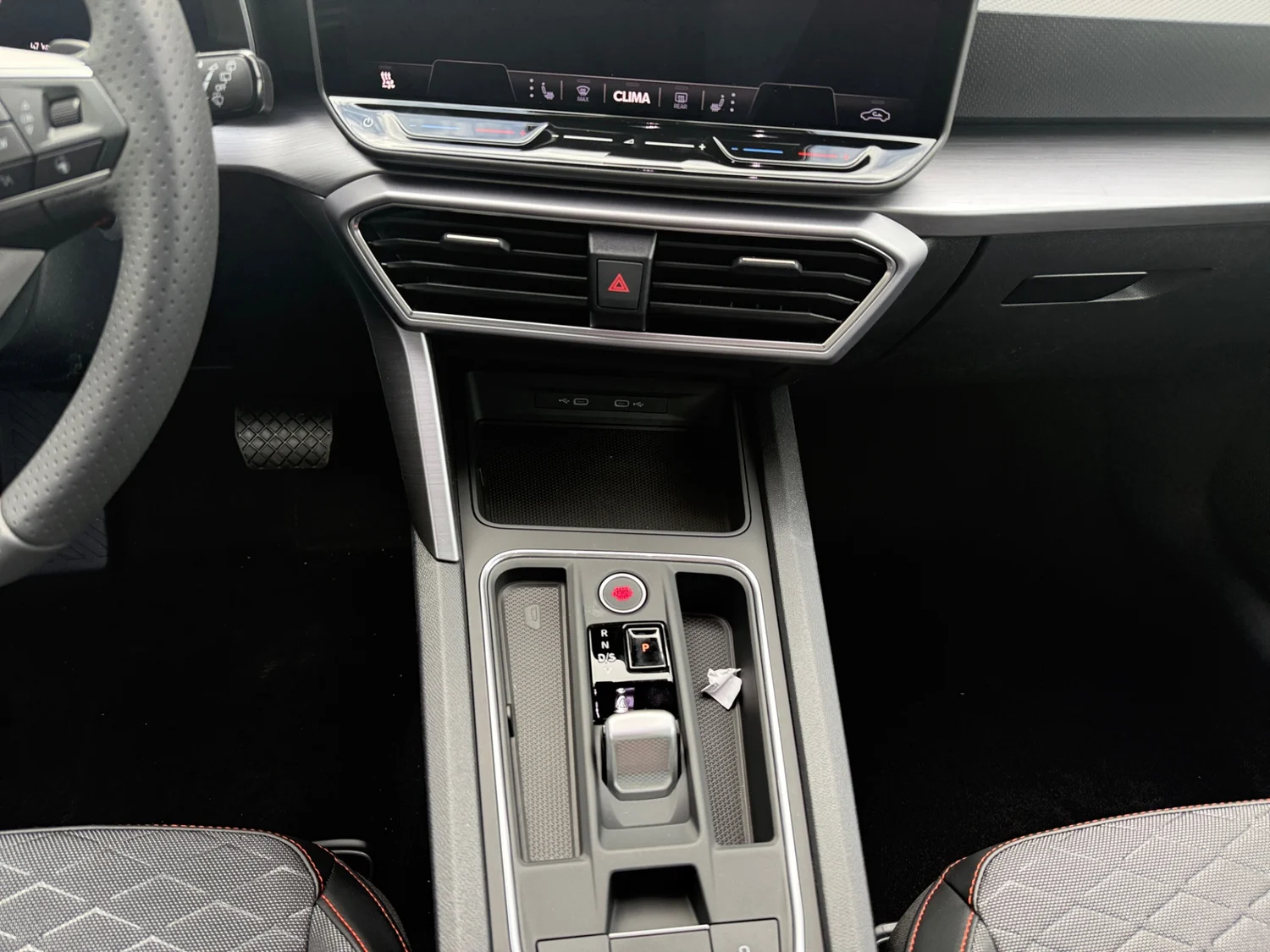 Bild eines SEAT Leon SP Kombi FR e-HYBRID 150/204 DSG