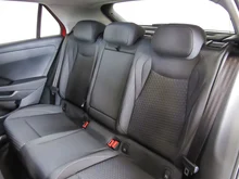 VW T-Roc Life eTSI DSG in Flame Red Dach Black Uni