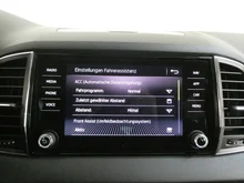 Škoda Karoq Ambition in dunkelrot metallic